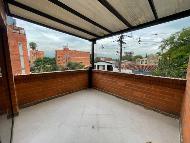 Apartamento de 3 alcobas en arriendo en Belén, Medellín, 96 m² · foto 3 de 14