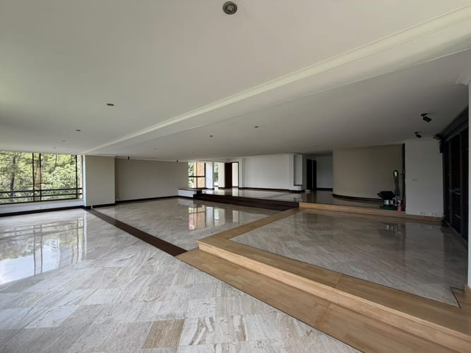 Apartamento de 3 alcobas en arriendo en San Lucas, Medellín, 420 m² · foto 20 de 20