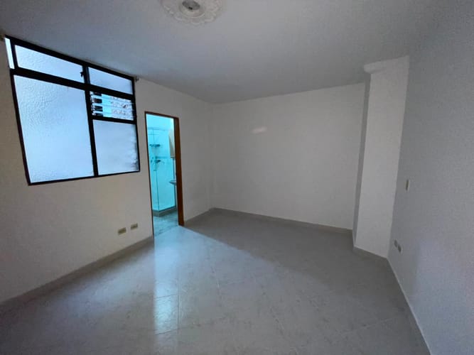 Apartamento de 3 alcobas en arriendo en Belén, Medellín, 96 m² · foto 8 de 14