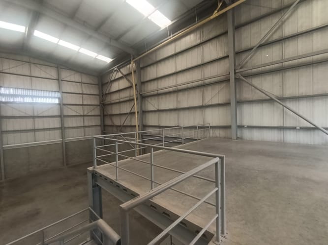Bodega en arriendo en Copacabana, 566 m² · foto 13 de 17