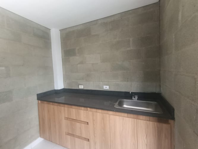 Bodega en arriendo en Copacabana, 566 m² · foto 17 de 17