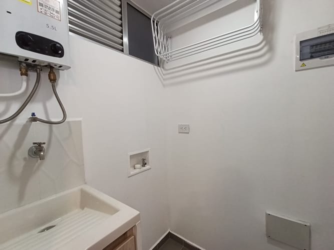 Apartamento de 1 alcoba en arriendo en Cristo Rey, Medellín, 42 m² · foto 11 de 11