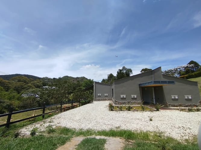 Finca en arriendo en San Nicolas, La Ceja, 300 m² · foto 4 de 20