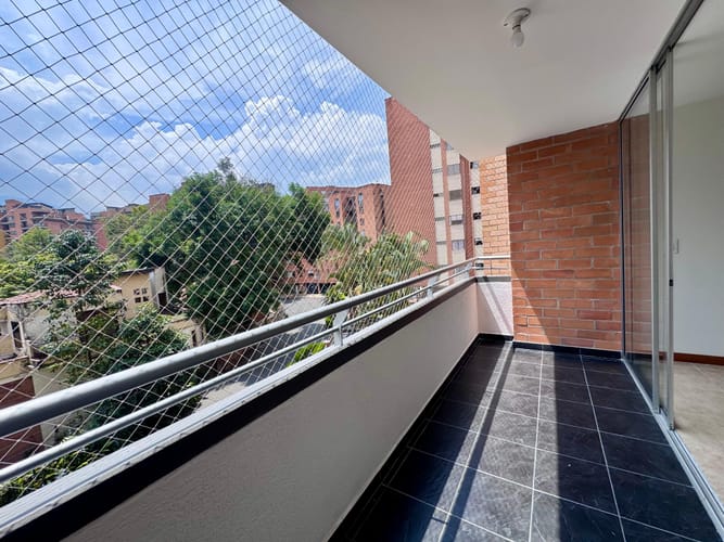 Apartamento de 3 alcobas en arriendo en Otraparte, Envigado, 106 m² · foto 7 de 20
