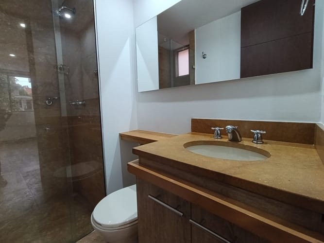 Apartamento de 2 alcobas en arriendo en Las Lomitas, Sabaneta, 84 m² · foto 10 de 16