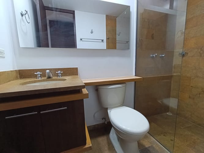 Apartamento de 2 alcobas en arriendo en Las Lomitas, Sabaneta, 84 m² · foto 13 de 16