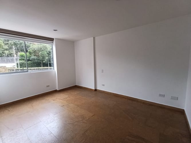 Apartamento de 2 alcobas en arriendo en Las Lomitas, Sabaneta, 84 m² · foto 15 de 16