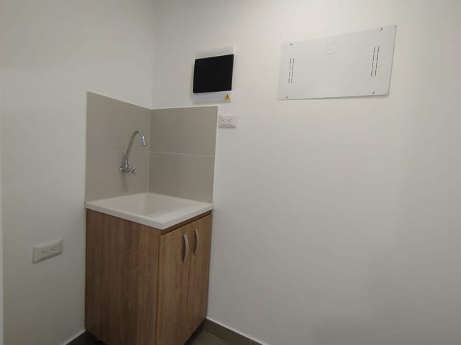 Apartamento de 2 alcobas en arriendo en Centro, Rionegro, 74 m² · foto 5 de 16