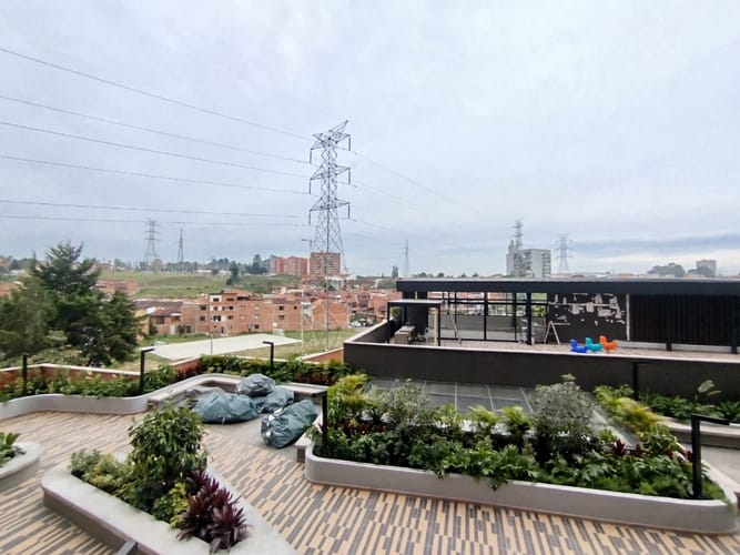 Apartamento de 2 alcobas en arriendo en Centro, Rionegro, 74 m² · foto 7 de 16