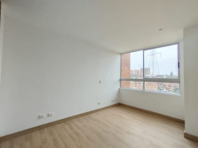 Apartamento de 2 alcobas en arriendo en Centro, Rionegro, 74 m² · foto 13 de 16