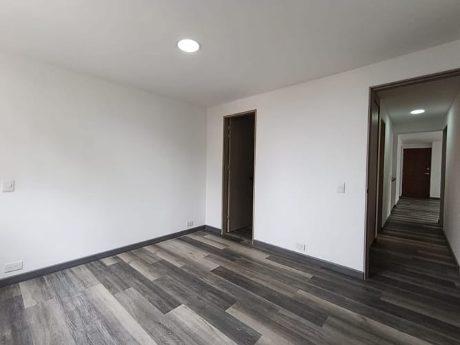 Apartamento de 3 alcobas en arriendo en Vía Las Palmas, Medellín, 88 m² · foto 15 de 20