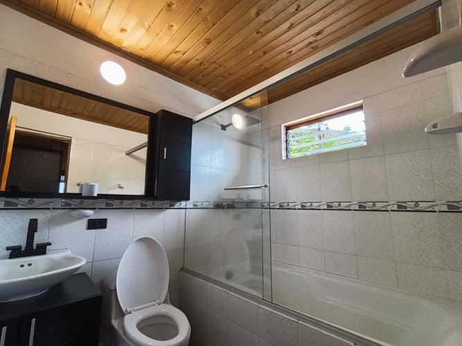 Finca en arriendo en Actividad Multiple, Copacabana, 200 m² · foto 19 de 20