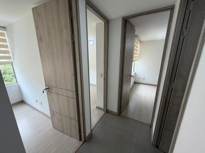 Apartamento de 3 alcobas en arriendo en Belén, Medellín, 70 m² · foto 11 de 14
