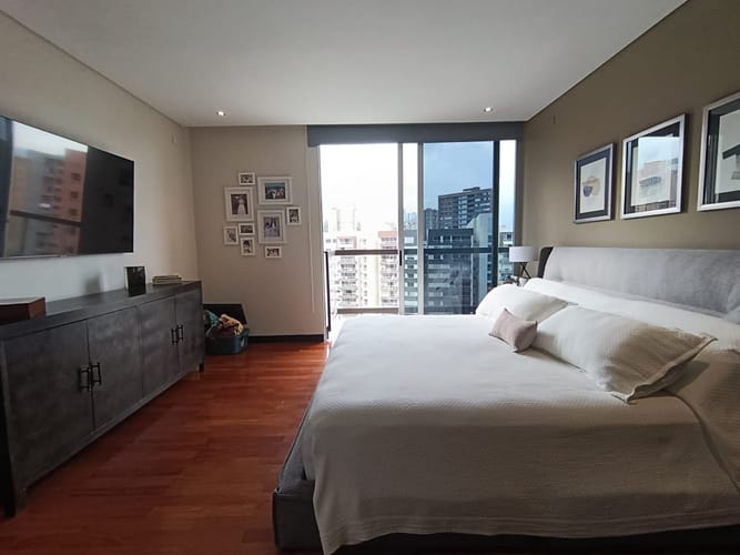 Apartamento de 3 alcobas en arriendo en Laureles, Medellín, 178 m² · foto 10 de 20