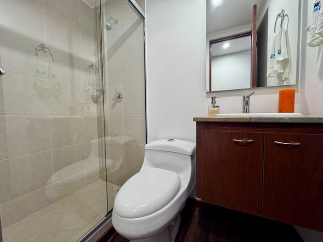 Apartamento de 3 alcobas en arriendo en El Poblado, Envigado, 120 m² · foto 8 de 17