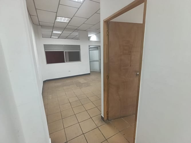 Local en arriendo en Manchester, Bello, 240 m² · foto 9 de 20