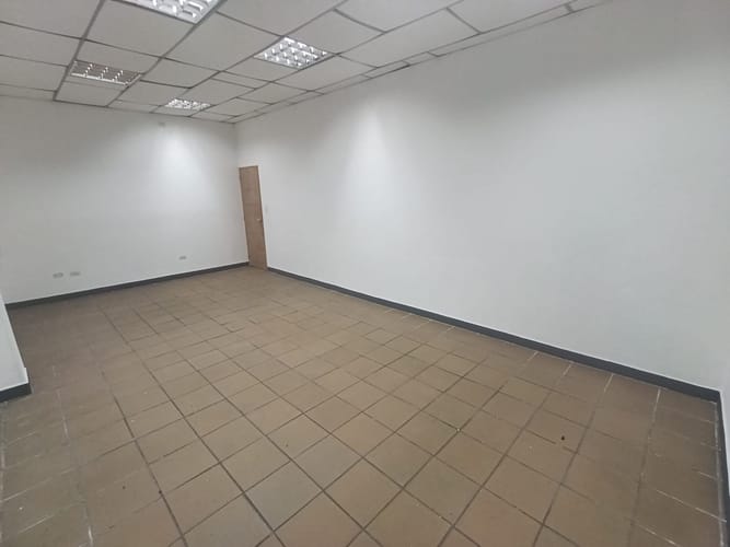 Local en arriendo en Manchester, Bello, 240 m² · foto 11 de 20