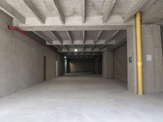 Local en arriendo en El Dorado, Envigado, 380 m² · foto 4 de 10