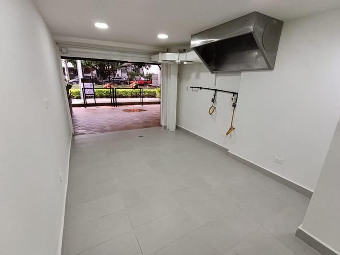 Local en arriendo en Calasanz, Medellín, 19 m² · foto 4 de 10