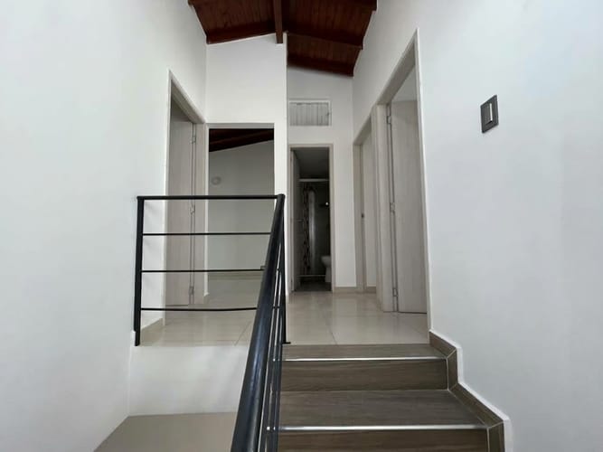 Casa de 3 alcobas en arriendo en La Gloria, Medellín, 120 m² · foto 9 de 20