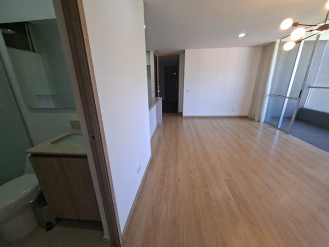 Apartamento de 3 alcobas en arriendo en Monteazul, Sabaneta, 90 m² · foto 5 de 20