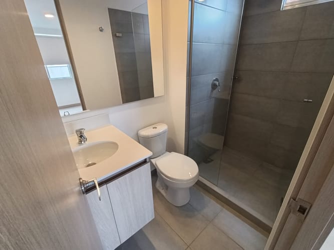 Apartamento de 2 alcobas en arriendo en Los Colegios, Rionegro, 58 m² · foto 9 de 10
