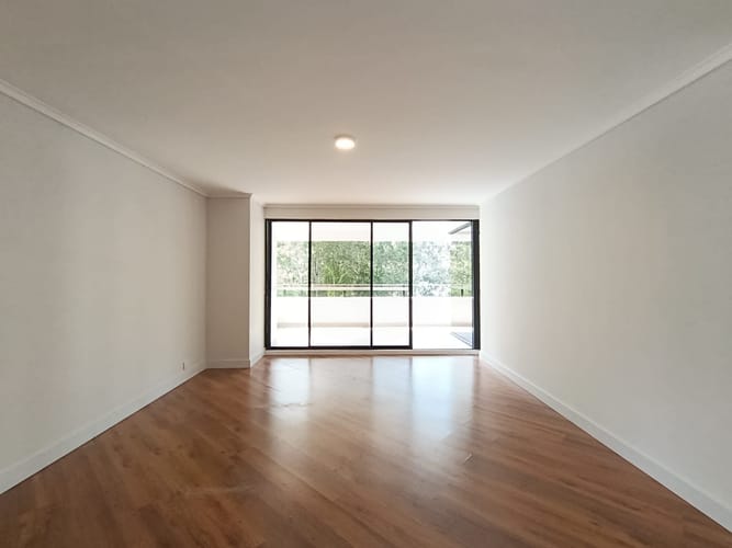 Apartamento de 5 alcobas en arriendo en El Poblado, Medellín, 240 m² · foto 3 de 20