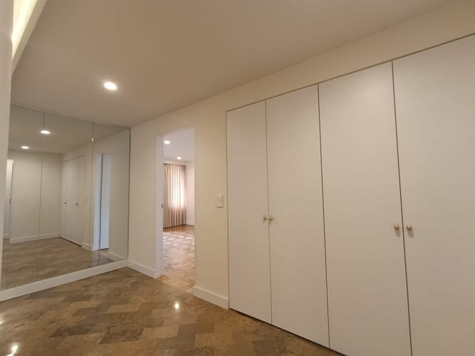 Apartamento de 5 alcobas en arriendo en El Poblado, Medellín, 240 m² · foto 10 de 20