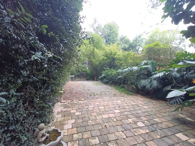 Bodega en arriendo en El Poblado, Medellín, 652 m² · foto 19 de 20