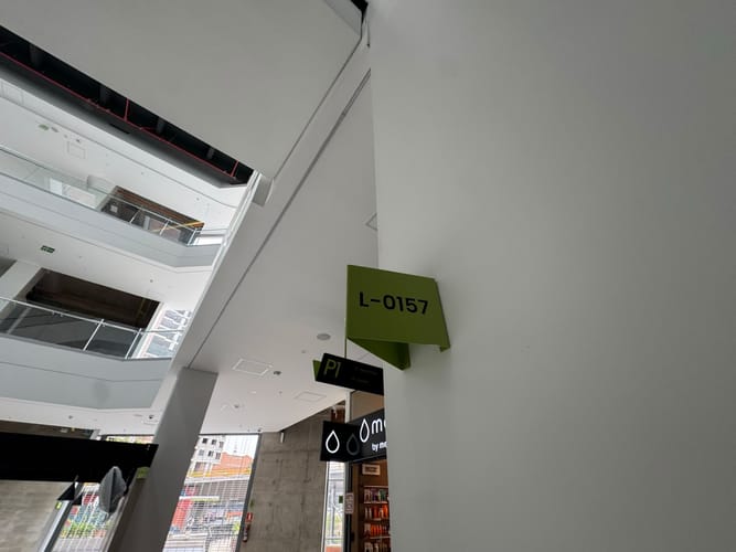 Local en arriendo en Laureles, Medellín, 23 m² · foto 5 de 9