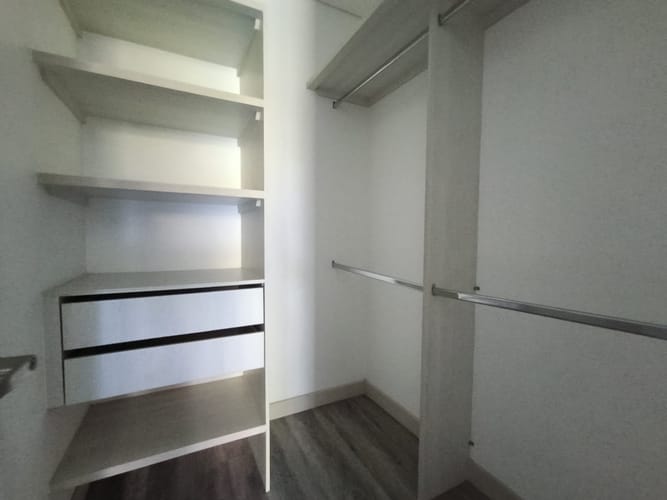 Apartaestudio en arriendo en El Poblado, Medellín, 52 m² · foto 7 de 13