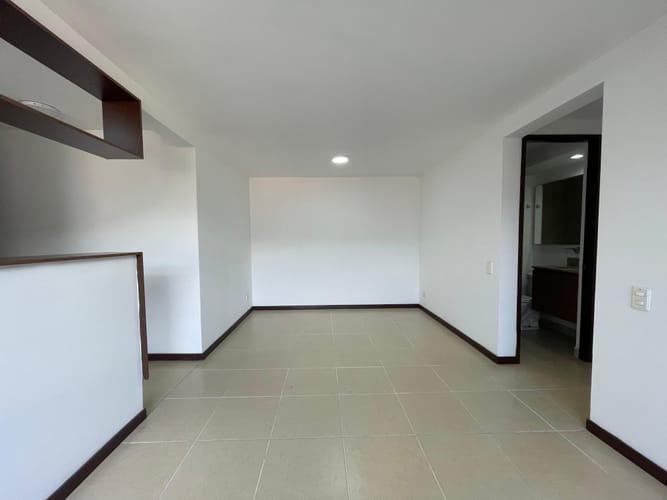 Apartamento de 3 alcobas en arriendo en Belén, Medellín, 72 m² · foto 5 de 15