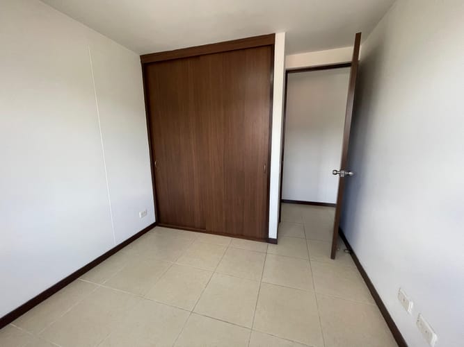 Apartamento de 3 alcobas en arriendo en Belén, Medellín, 72 m² · foto 10 de 15