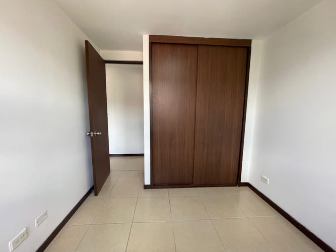 Apartamento de 3 alcobas en arriendo en Belén, Medellín, 72 m² · foto 12 de 15
