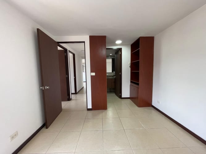 Apartamento de 3 alcobas en arriendo en Belén, Medellín, 72 m² · foto 14 de 15