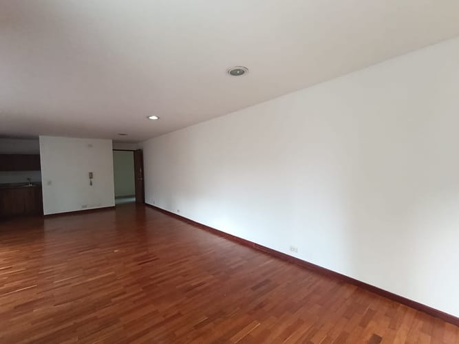 Oficina en arriendo en El Poblado, Medellín, 54 m² · foto 2 de 17