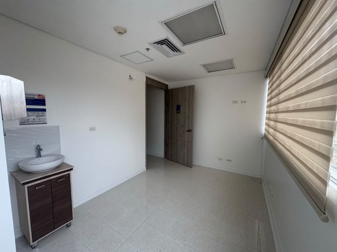 Consultorio en arriendo en Mayorca, Sabaneta, 35 m² · foto 7 de 15