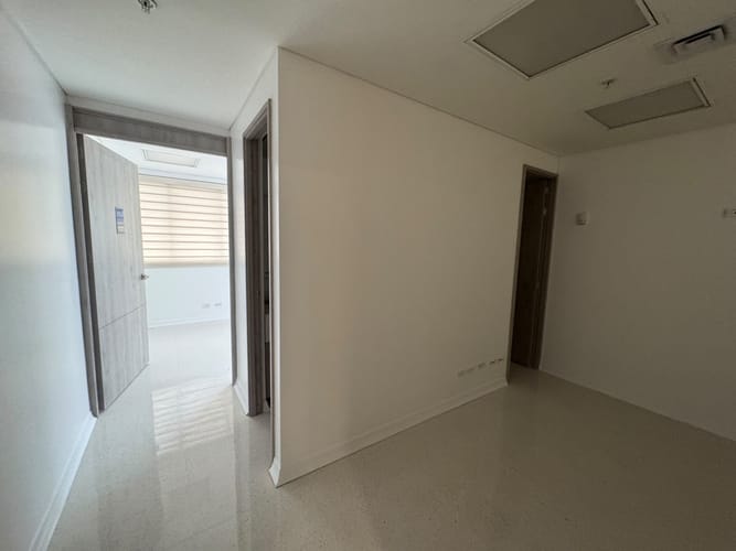 Consultorio en arriendo en Mayorca, Sabaneta, 35 m² · foto 8 de 15