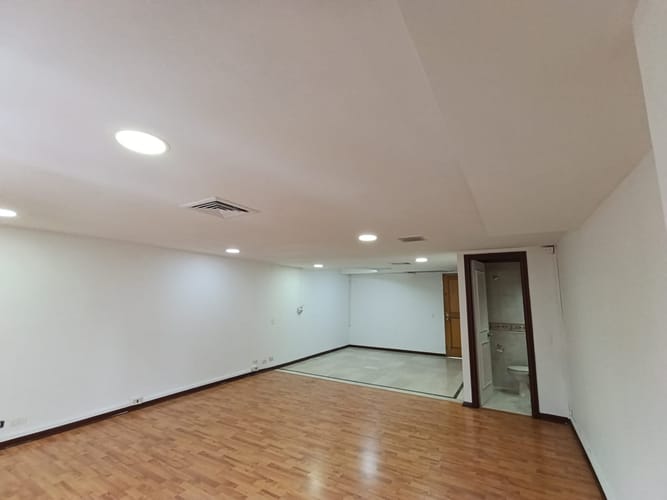 Oficina en arriendo en El Poblado, Medellín, 45 m² · foto 6 de 13
