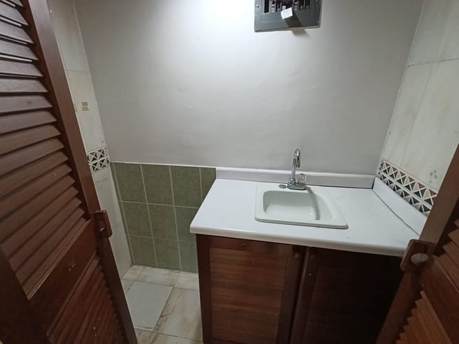Oficina en arriendo en El Poblado, Medellín, 45 m² · foto 9 de 13