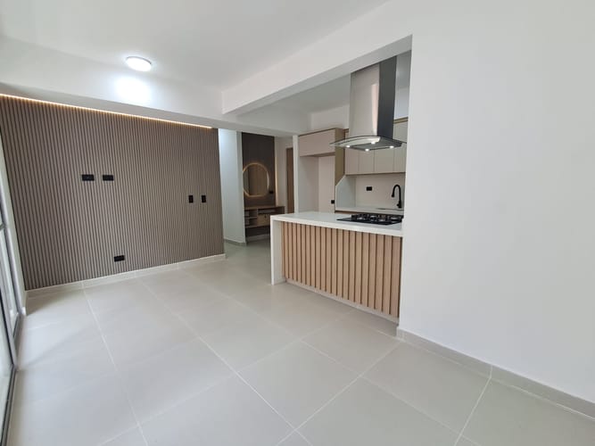 Apartamento de 3 alcobas en arriendo en Fabricato, Bello, 72 m² · foto 2 de 16