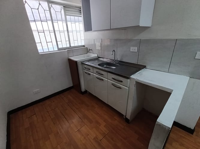 Oficina en arriendo en Belén, Medellín, 30 m² · foto 4 de 8