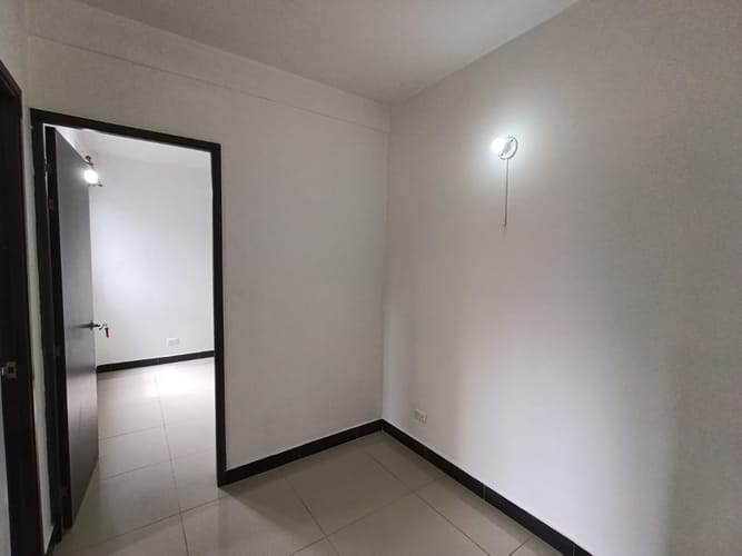Apartamento de 3 alcobas en arriendo en Niquia, Bello, 73 m² · foto 8 de 13