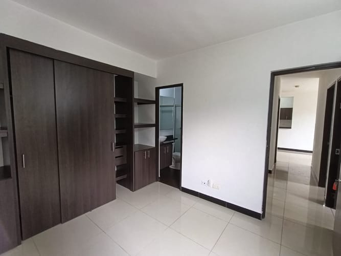 Apartamento de 3 alcobas en arriendo en Niquia, Bello, 73 m² · foto 12 de 13