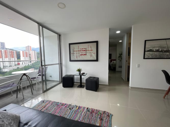 Apartamento de 3 alcobas en arriendo en Monteazul, Sabaneta, 65 m² · foto 2 de 19