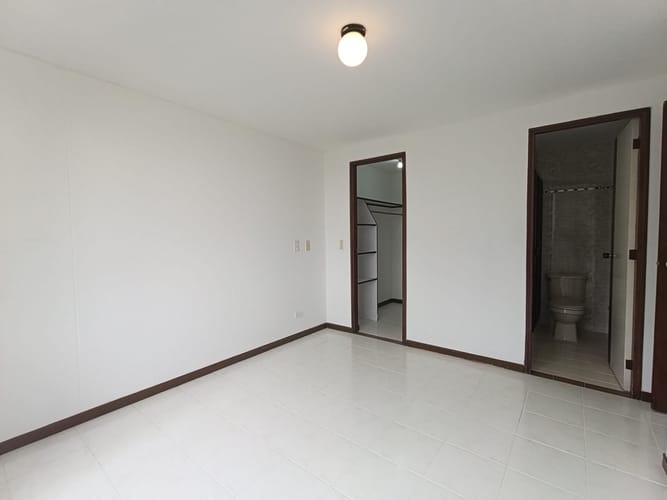 Apartamento de 1 alcoba en arriendo en El Poblado, Medellín, 55 m² · foto 5 de 12