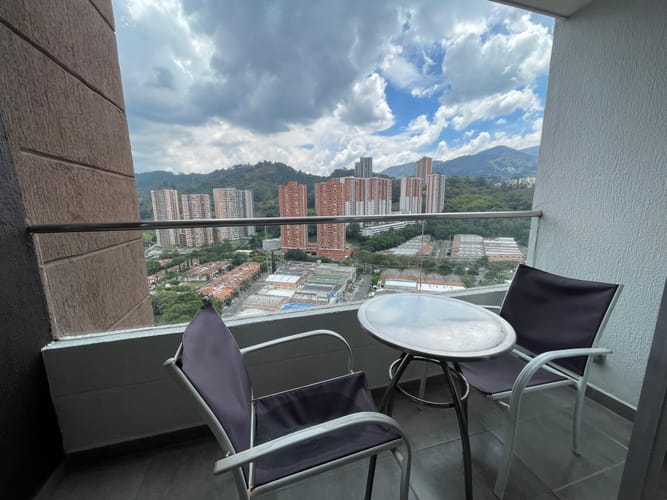 Apartamento de 3 alcobas en arriendo en Monteazul, Sabaneta, 65 m² · foto 6 de 19