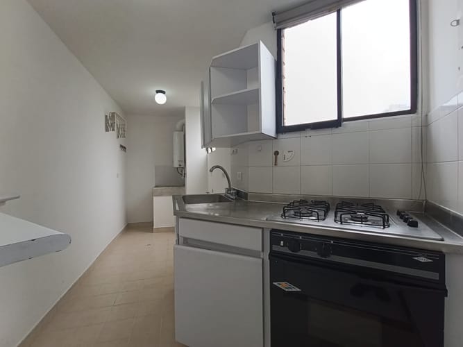 Apartamento de 1 alcoba en arriendo en El Poblado, Medellín, 55 m² · foto 11 de 12