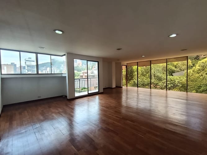 Oficina en arriendo en El Poblado, Medellín, 67 m² · foto 8 de 14