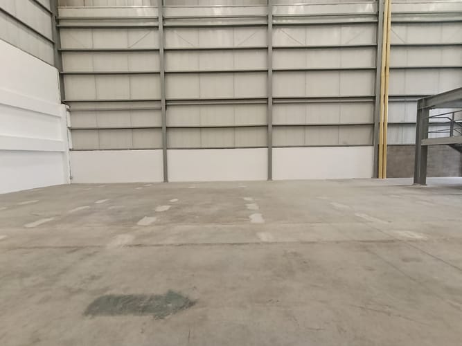 Bodega en arriendo en Copacabana, 600 m² · foto 4 de 19